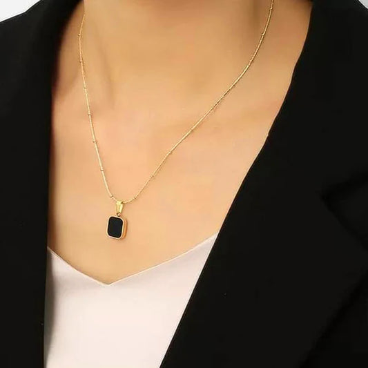 "Black Geometric Pendant" Necklace – 18K Premium Gold Plated