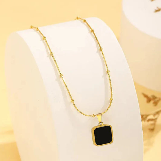 "Black Geometric Pendant" Necklace – 18K Premium Gold Plated