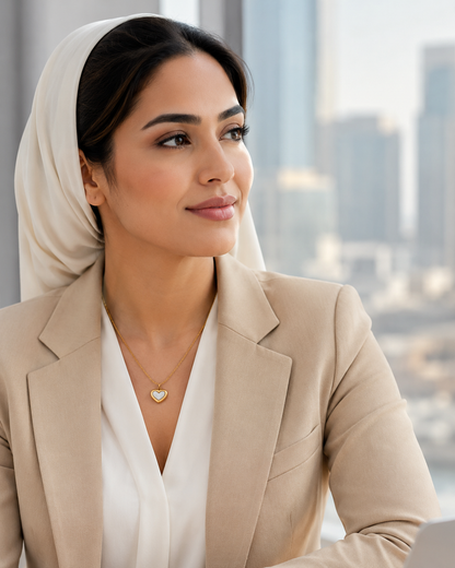 قلادة بدلاية قلب أنيقة من Catwalk Hub – صورة المنتج 5