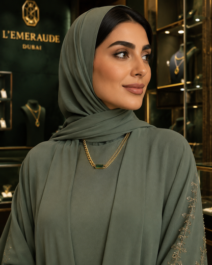 قلادة هندسية بلون الزمرد من Catwalk Hub – صورة المنتج 4