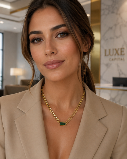 قلادة هندسية بلون الزمرد من Catwalk Hub – صورة المنتج 6