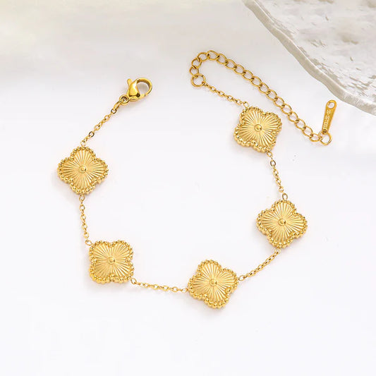 "Clover" Bracelet – 18K Premium Gold Plated