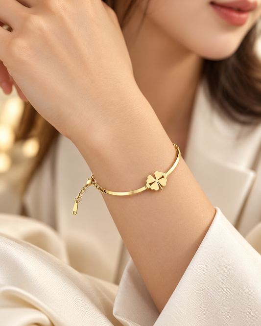 Gold Clover Charm Bracelet