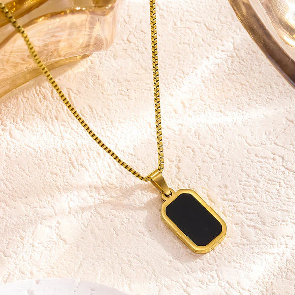 "Geometric Pendant" Necklace – 18K Premium Gold Plated