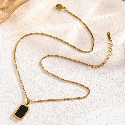 "Geometric Pendant" Necklace – 18K Premium Gold Plated