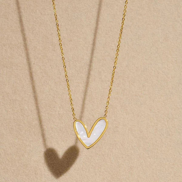 "Heart MOP Pendant" Necklace – 18K Premium Gold Plated