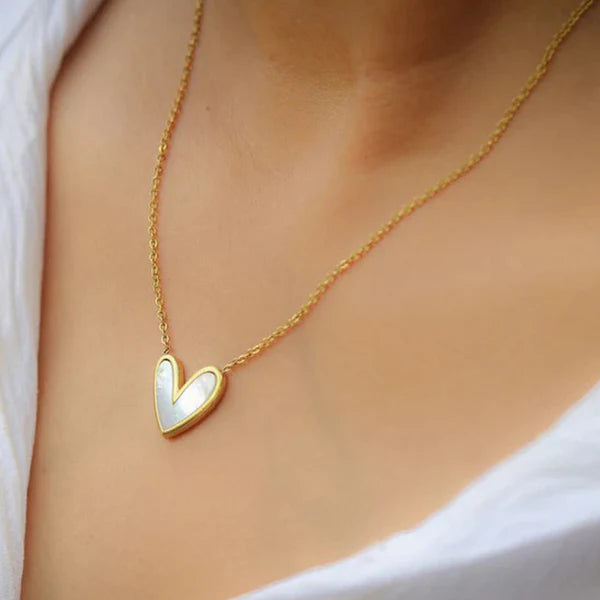 "Heart MOP Pendant" Necklace – 18K Premium Gold Plated