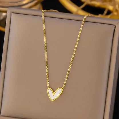 "Heart MOP Pendant" Necklace – 18K Premium Gold Plated