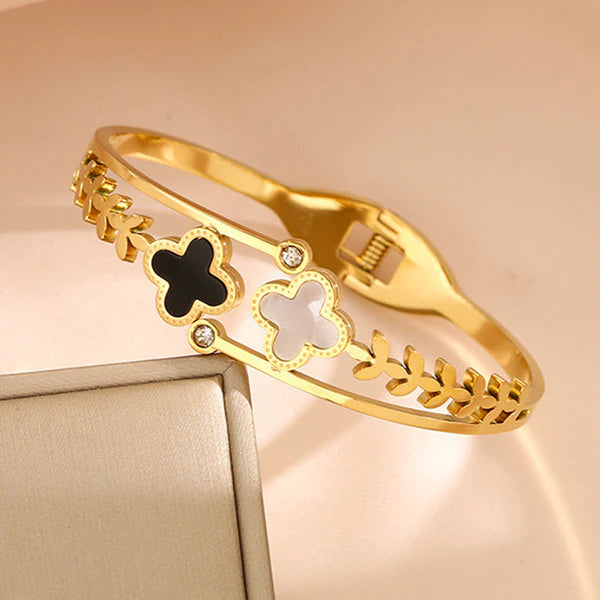 "Mother of Pearls Two Clover Leaf Irish Design" Bracelet- 18K Premium Gold Plated