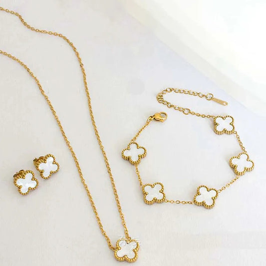 "White Clover" Jewellery Set – 18K Premium Gold Plated
