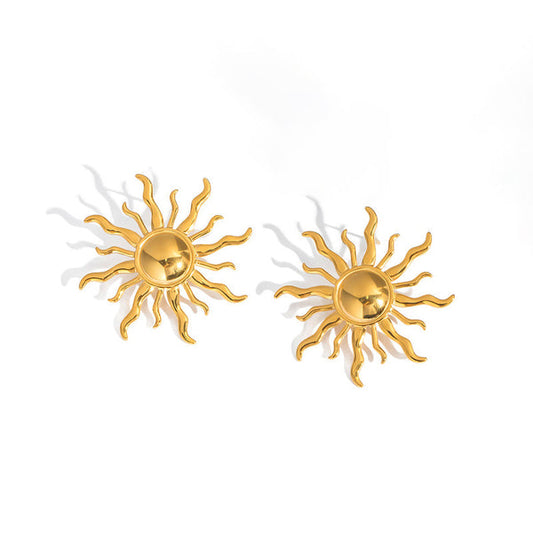 "Sun Shaped Stud" Earrings – 18K Premium Gold Plated