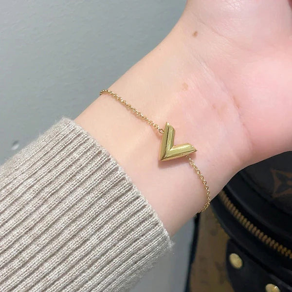 "V-Shaped Wraparound" Bracelet- 18K Premium Gold Plated