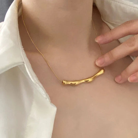 "Arc Chain" Necklace – 18K Premium Gold Plated