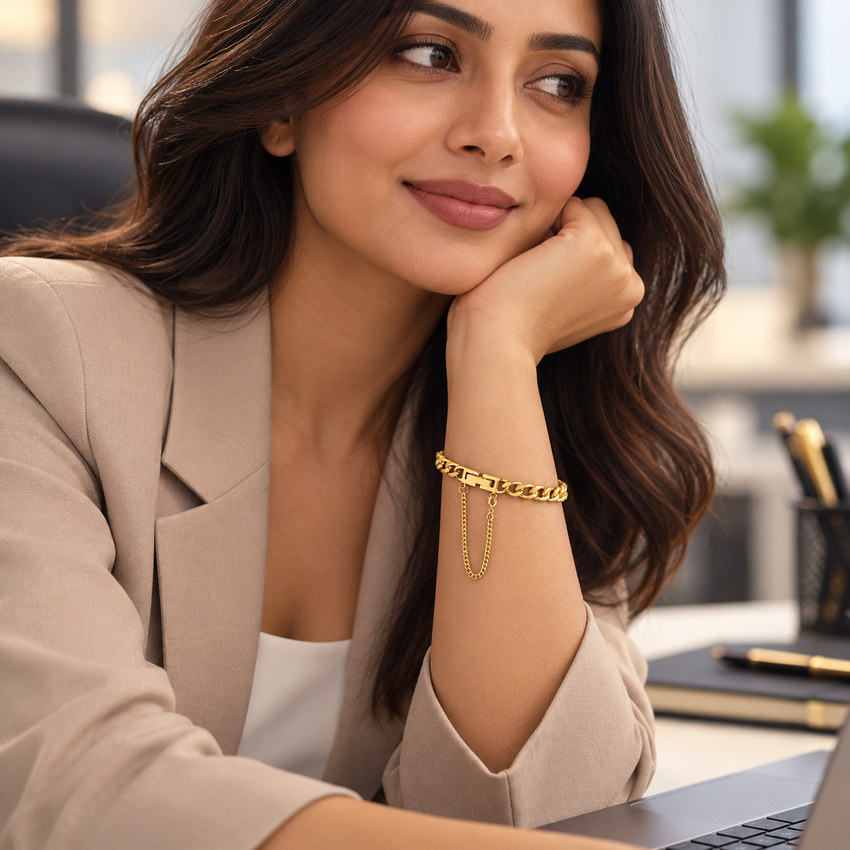 Signature Safety Chain 18K Gold-Plated Bracelet