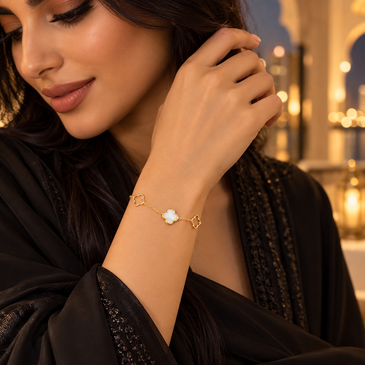 Luna Clover Gold Bracelet – White Clover Charm