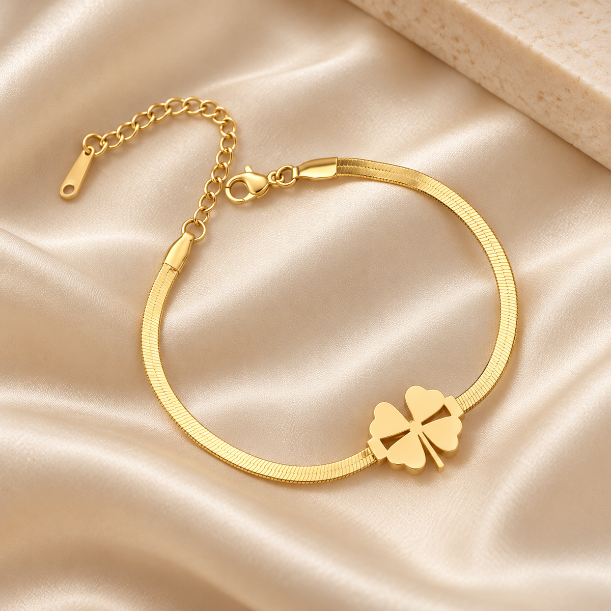 Gold Clover Charm Bracelet