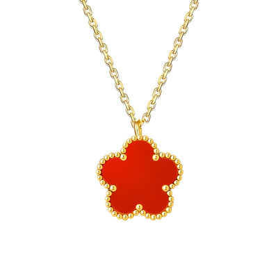 “Flower” Necklace – 18K Gold Elegance