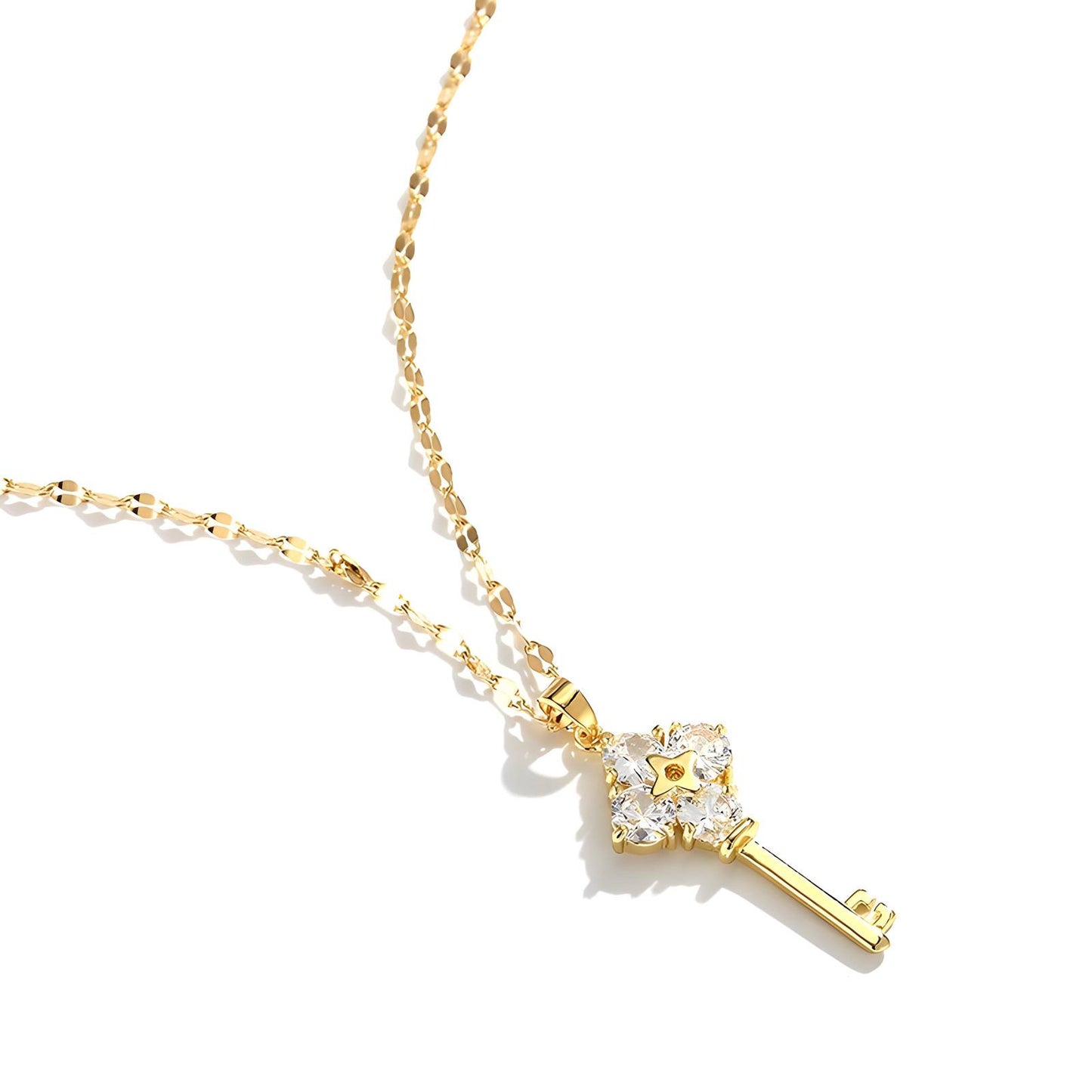 “Key” Necklace – 18K Gold Elegance