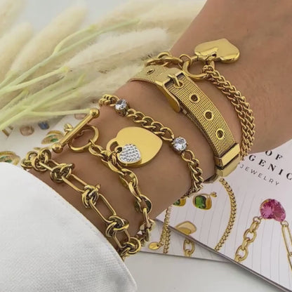 “Heart” Bracelet – 18K Gold Elegance