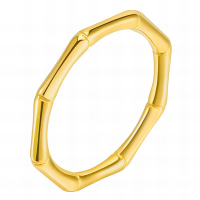 “Golden Edge” Ring – 18K Modern Charm